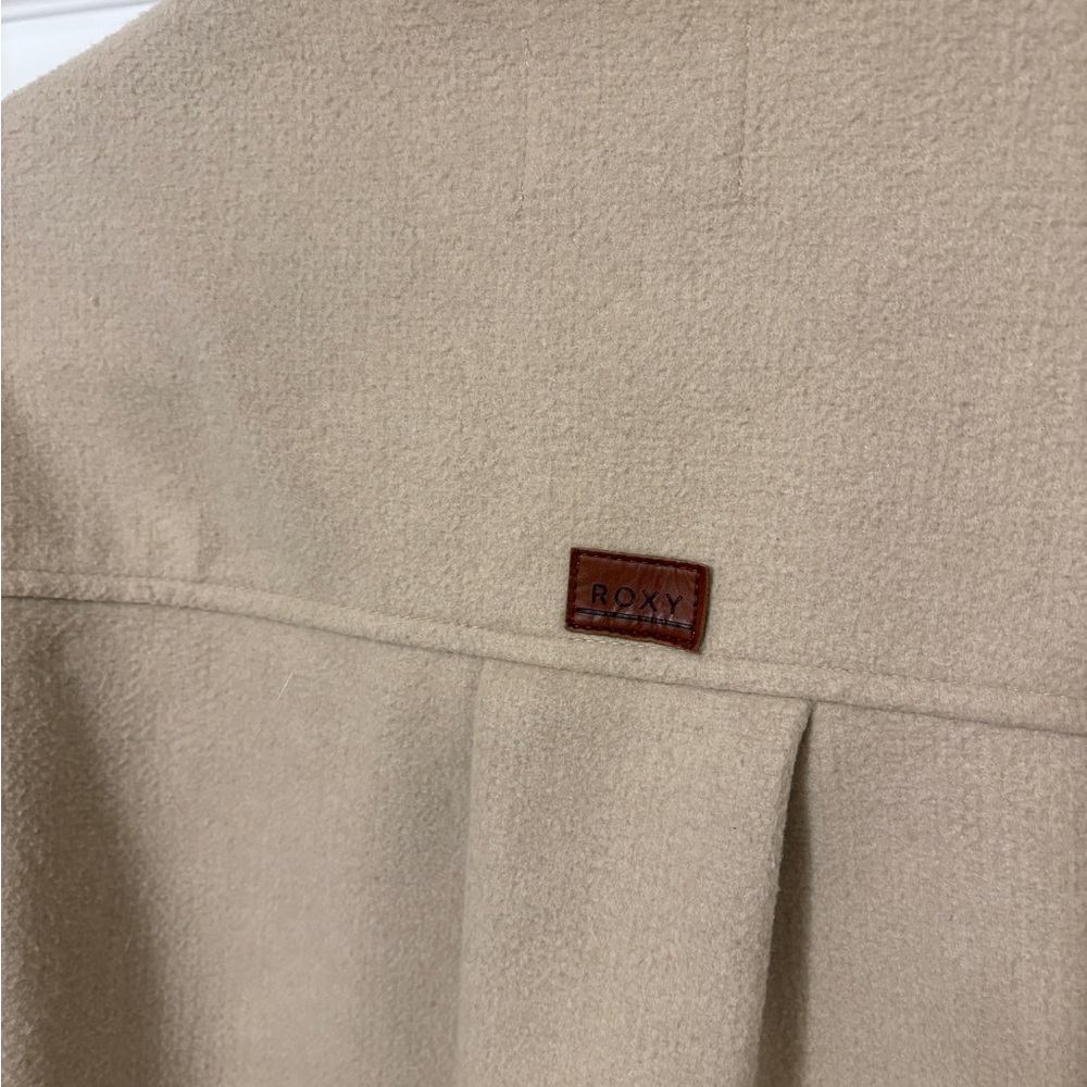 New Roxy Shirt Jacket - Picture 4 of 5